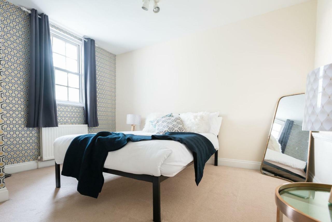 The Lapis Lounge - Large 3Bdr House At River Avon Bath Eksteriør bilde